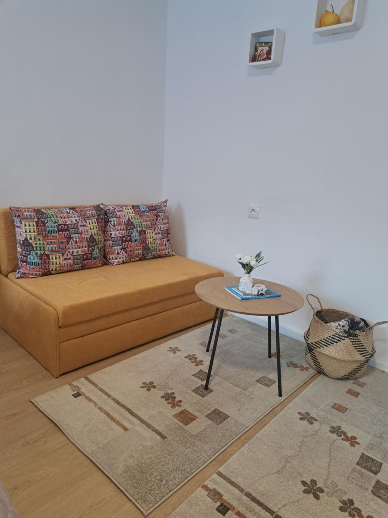 Studio With Free Parking In The Center - Deliamo 3 Sibiu Exterior photo